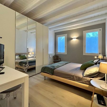 Soranza Suite กัสเตลฟรันโก เวเนโต ภายนอก รูปภาพ